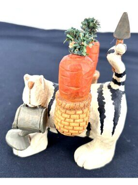 Williraye Studio Farmer's Market Carrot Weight Figurine 2003